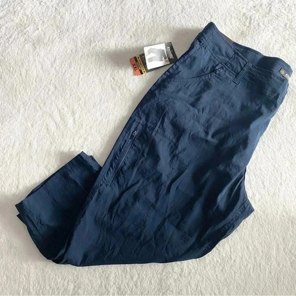 Khombu Capri Pants Comfort Stretch Waist Zip Security Pocket - Picture 8 of 9